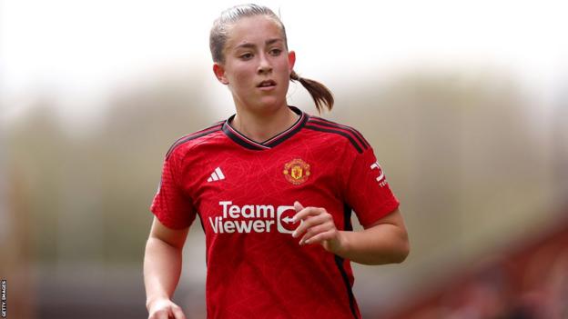 Maya Le Tissier playing for Manchester United