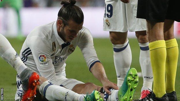 Bale injury keeps LAFC and Wales star sidelined