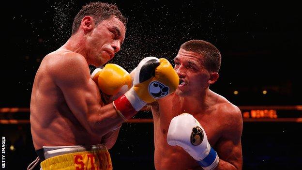 Lee Selby lands with a right hook against Fernando Montiel