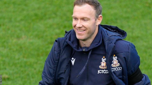 Kevin McDonald: Bradford City player-caretaker to step down - BBC Sport