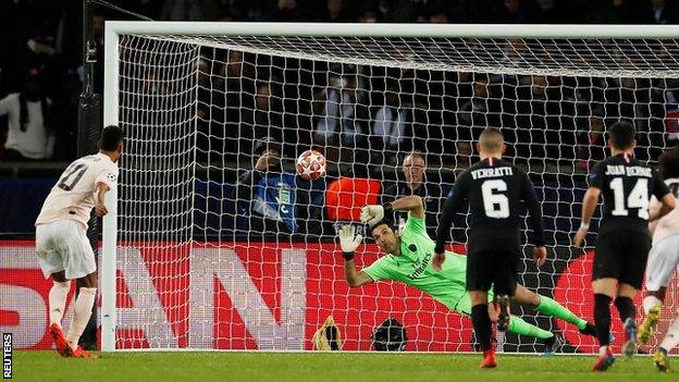 Champions League: Man Utd's thrilling Paris finale in pictures - BBC Sport