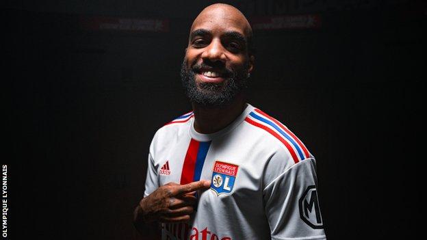 Alexandre Lacazette