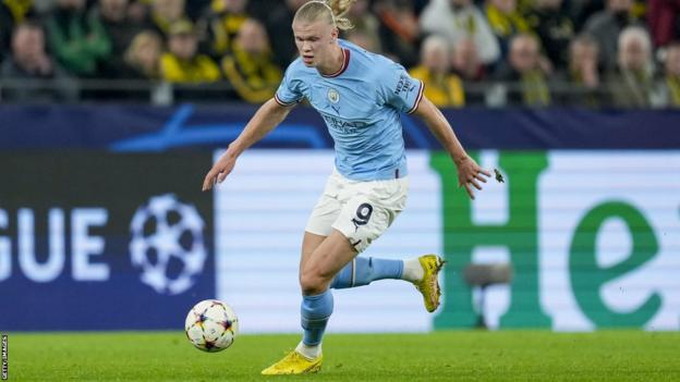 Erling Haaland playing for Manchester City