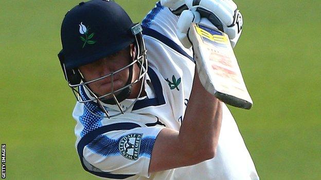 Yorkshire batsman Tom Kohler-Cadmore