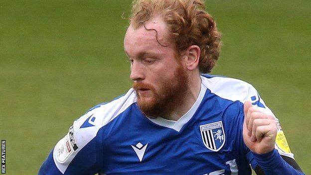 Connor Ogilvie: Portsmouth sign defender following departure from Gillingham - BBC Sport