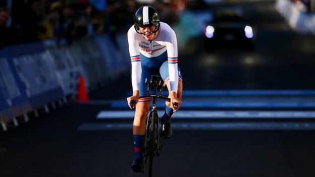 Joshua Tarling won gold in the junior time trial at the Road Cycling World Championships in Australia in September 2022