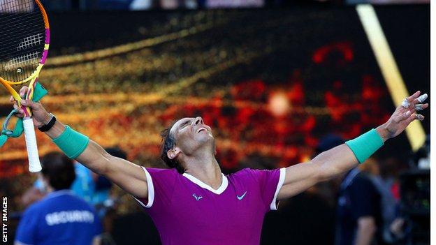 Rafael Nadal celebrates beating Denis Shapovalov to reach the 2022 Australian Open semi-finals