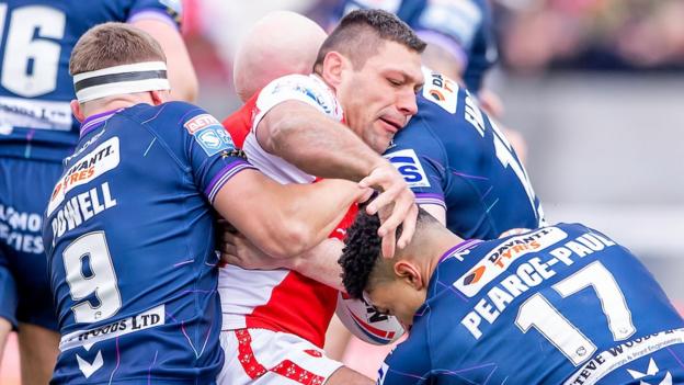 Ryan Hall's tally of 227 Super League tries is bettered only by his old Leeds team-mate Danny McGuire (247)