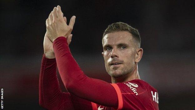 Higgins Roasted Decline Jordan Henderson: Liverpool captain signs new deal until 2025 - BBC Sport