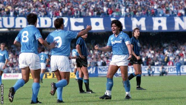 View Diego Maradona Teammates Pictures