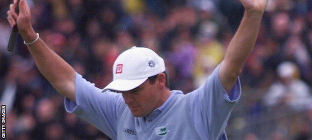 Paul Lawrie celebrates after sinking his putt on the 18th at Carnoustie to win the 1999 Open