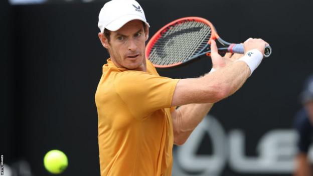 Andy Murray hits a backhand