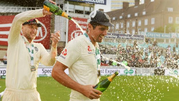 Joe Root and Alastair Cook