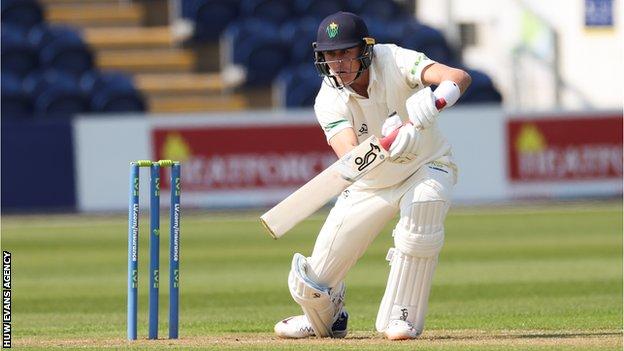 Marnus Labuschagne plays a shot