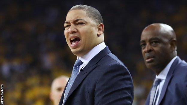 Tyronn Lue and Larry Drew