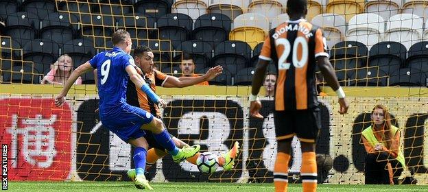 Vardy was only denied a goal against Hull by this Jake Livermore block