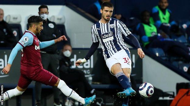 Okay Yokuslu: West Brom vuelve a fichar al centrocampista turco del club español Celta Vigo