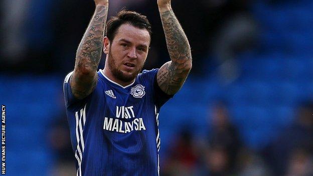 Lee Tomlin