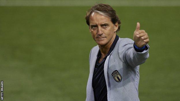 Ex-Italy Boss Roberto Mancini Named New Saudi Arabia Manager