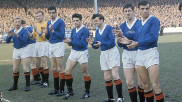 Jim Forrest lines up for Rangers in the 1960-61 season