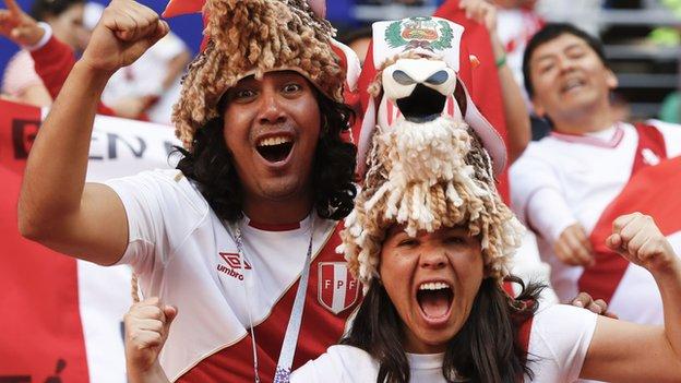 knap stilhed Prelude World Cup 2018: The incredible sacrifices of Peru's dedicated fans - BBC  Sport