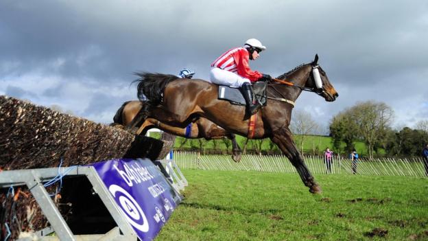Jockey Michael McConville on Anseanachai Cliste