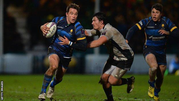 Alex Grove (left) in action for Worcester Warriors