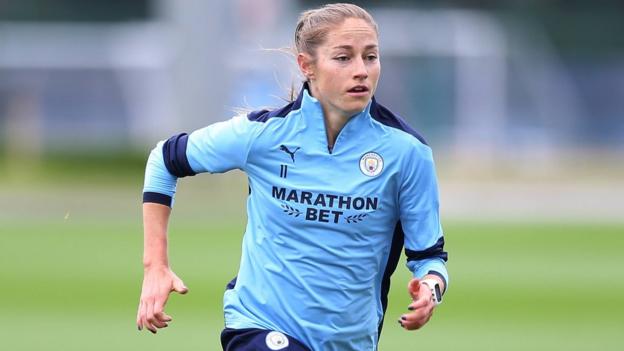 Janine Beckie: Man City star on quarantine & 'humbling' experience thumbnail