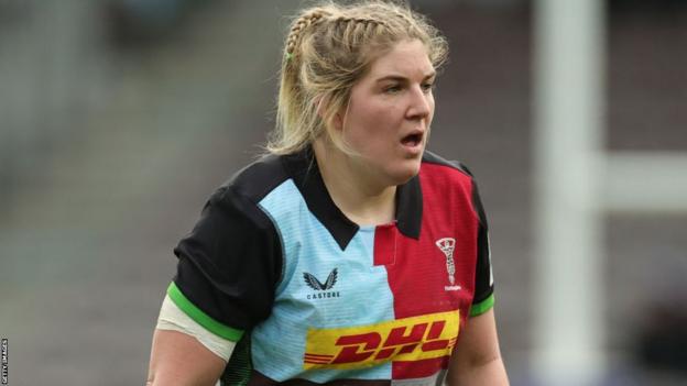 Bryony Cleall playing for Harlequins