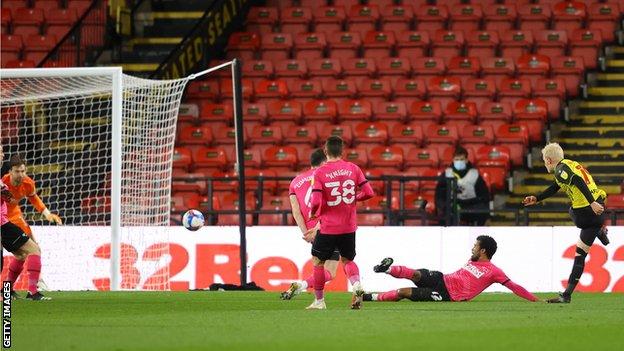 Will Hughes scores for Watford