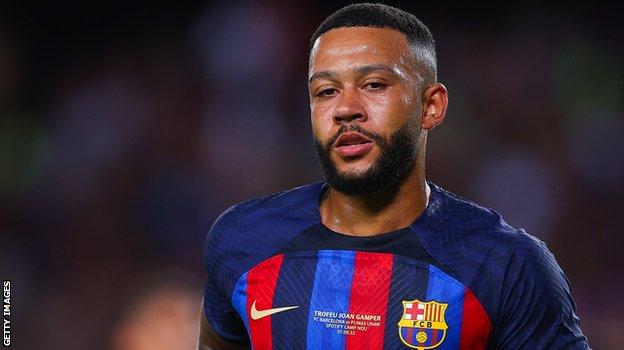 Barcelona star Memphis Depay garners interest from 3 European giants