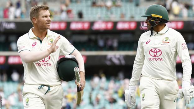 Australia Batter David Warner Reunited With Missing 'baggy Green' Cap ...