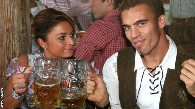 Ismael and his wife, Karolina, pictured in 2007 at the world famous Oktoberfest when he was at Bayern Munich