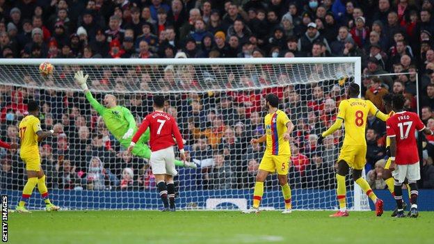 Fred scores for Manchester United against Crystal Palace