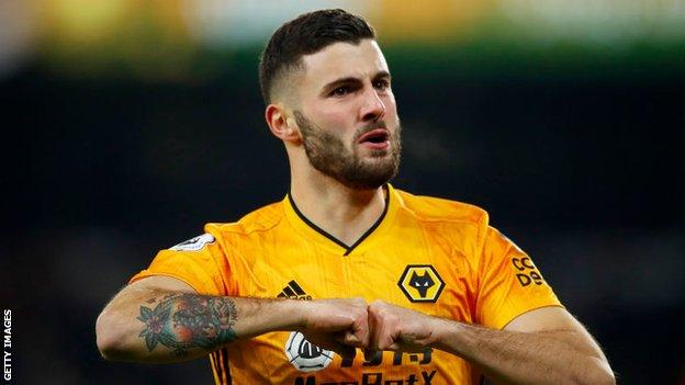 Patrick Cutrone: Fiorentina sign Wolves striker on 18-month loan deal - BBC  Sport