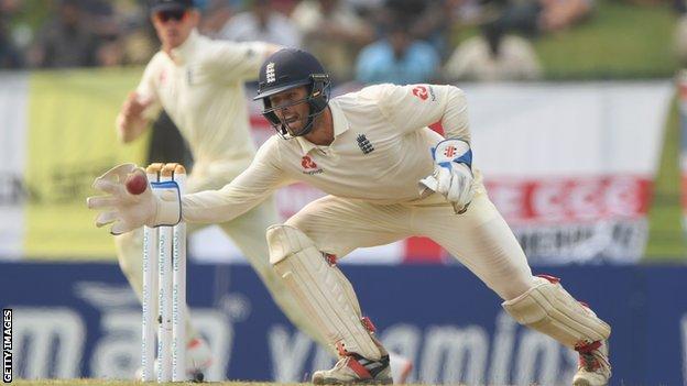 England wicketkeeper Ben Foakes shapes to catch the ball with his right hand near the stumps during the second Test against Sri Lanka