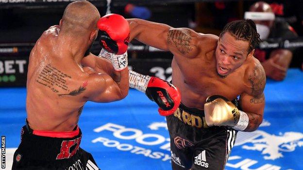 Anthony Yarde punches Lyndon Arthur