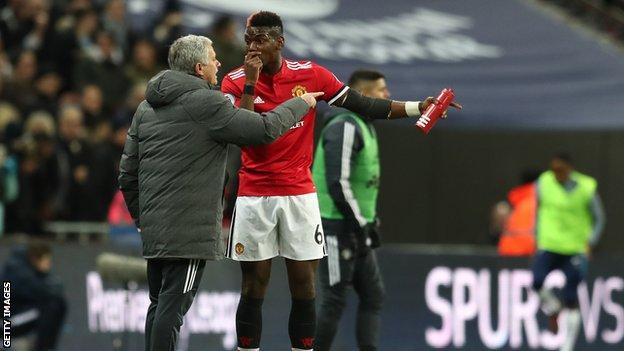 Paul Pogba and Jose Mourinho talk following a goal from the opposition