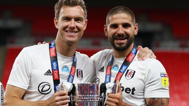 Kevin McDonald Aleksandar Mitrovic