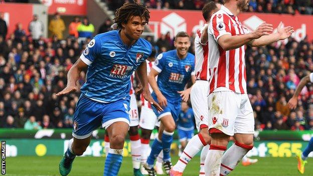 Chelsea youth player Nathan Ake looks like Ruud Gullit but plays