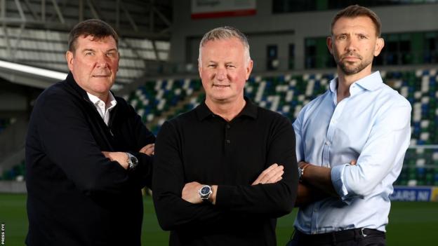 Tommy Wright, Michael O'Neill and Gareth McAuley at Windsor Parl