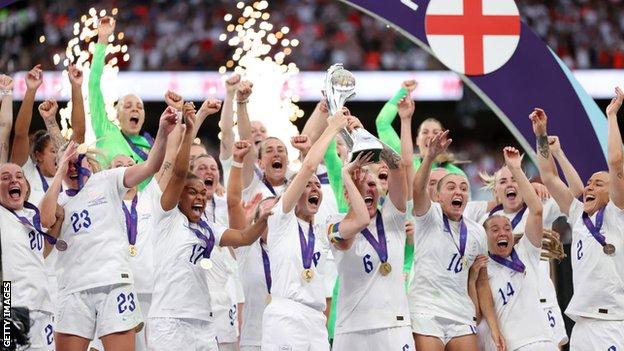 England win the 2022 Women's European Championship