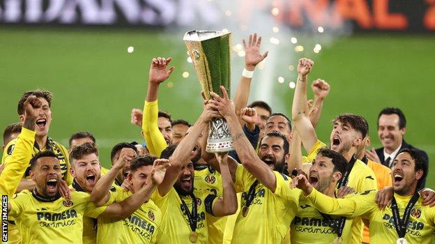 Villarreal melakukan selebrasi usai mengalahkan Manchester United di final Liga Europa musim lalu