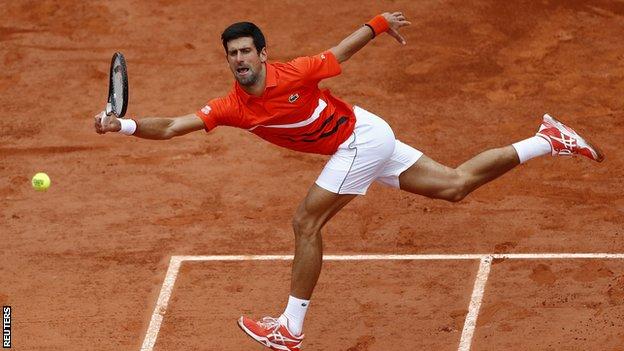 French Open 2019 Novak Djokovic Into Third Round At Roland Garros Bbc Sport