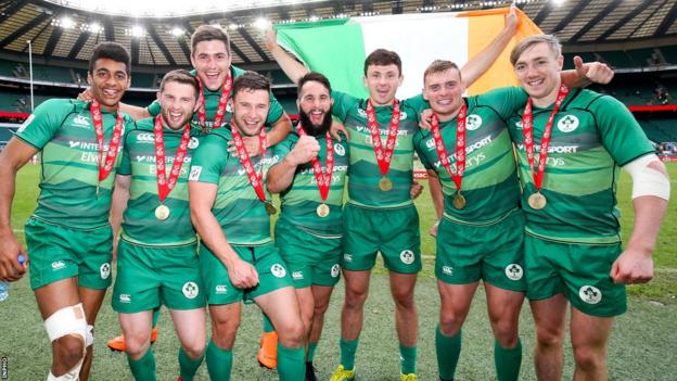 Ireland players celebrate with their bronze medals at the London Sevens event in 2018