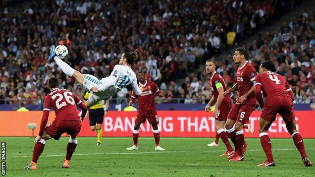 Gareth Bale scores an overhead kick against Liverpool in the 2018 Champions League final