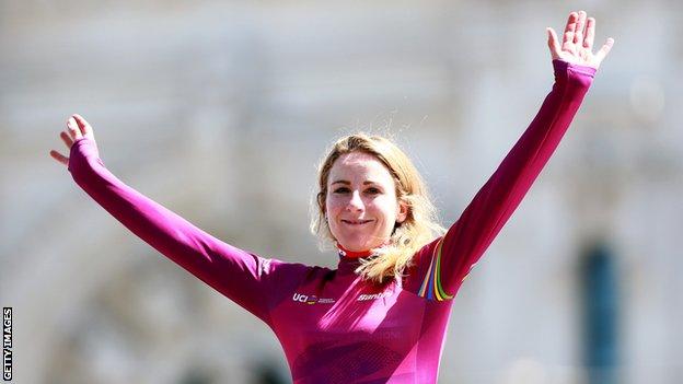 Annemiek van Vleuten celebrates on the podium