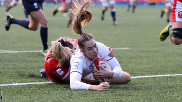 Holly Aitchison of England scores the teams 4th  try