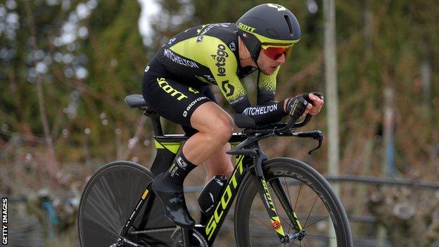 Simon Yates riding his time trial bike during his stage five victory at Paris-Nice
