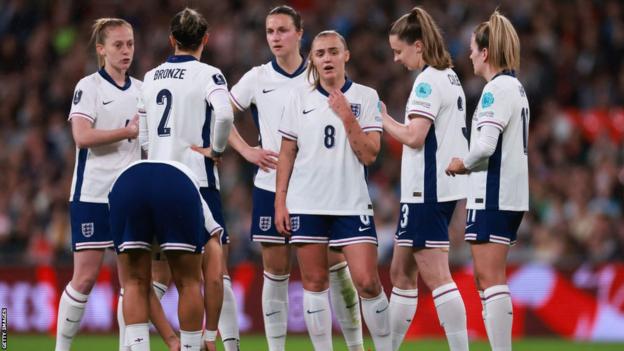 England players react to goal conceded against Sweden